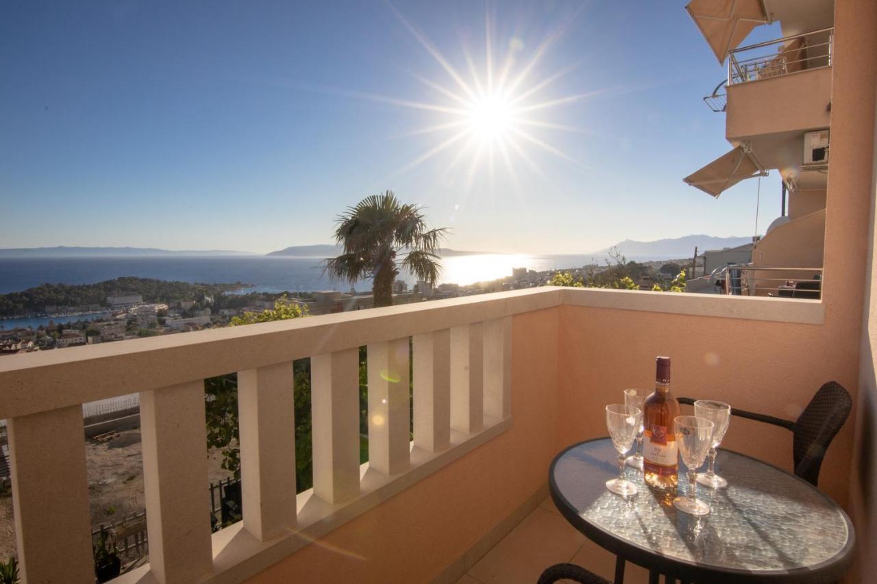 Apartment Dany - Free Beach Parking Makarska Eksteriør billede
