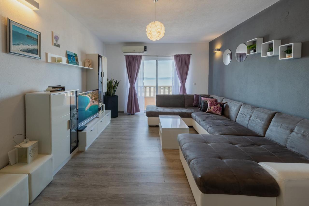 Apartment Dany - Free Beach Parking Makarska Eksteriør billede